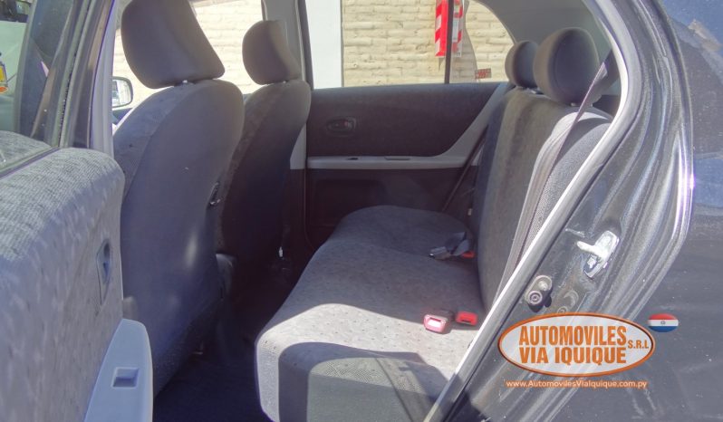 
								TOYOTA NEW VITZ AÑO 2010 full									