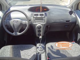 TOYOTA NEW VITZ AÑO 2010