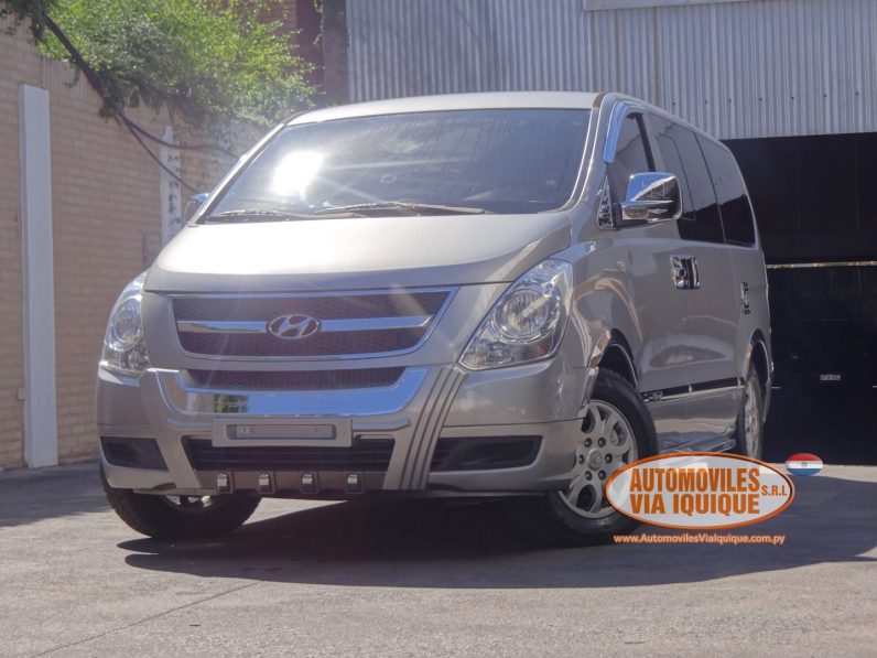 
								HYUNDAI STAREX AÑO 2016 full									