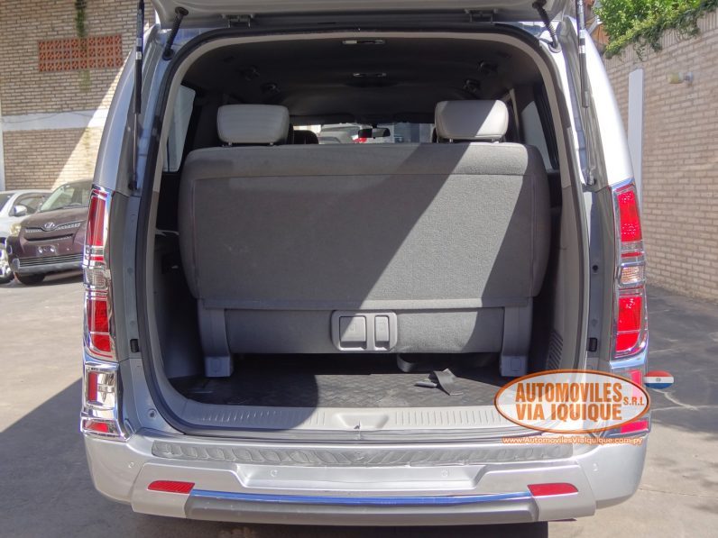 
								HYUNDAI STAREX AÑO 2016 full									