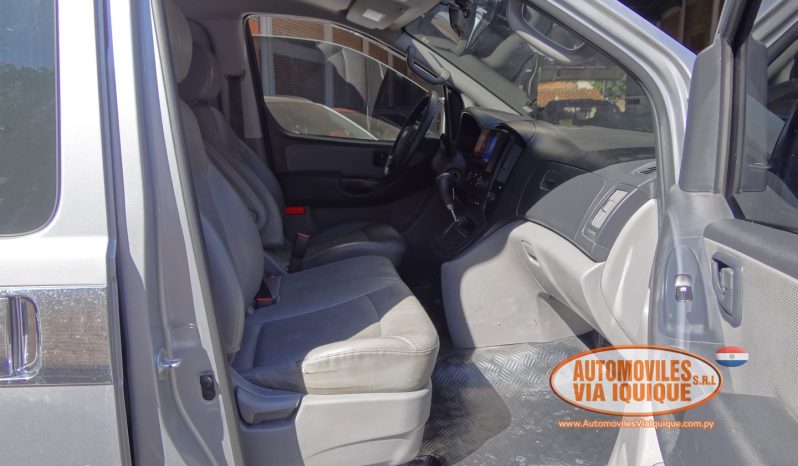 
								HYUNDAI STAREX AÑO 2016 full									