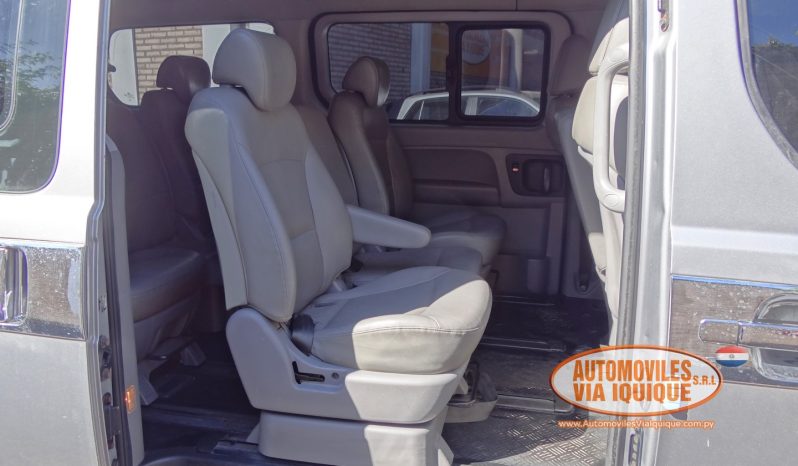 
								HYUNDAI STAREX AÑO 2016 full									