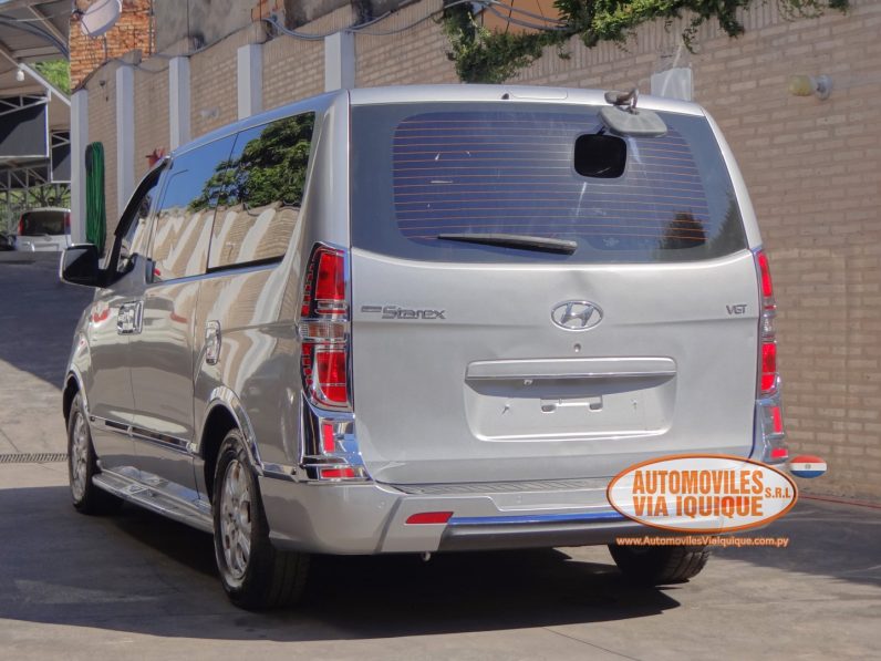 
								HYUNDAI STAREX AÑO 2016 full									