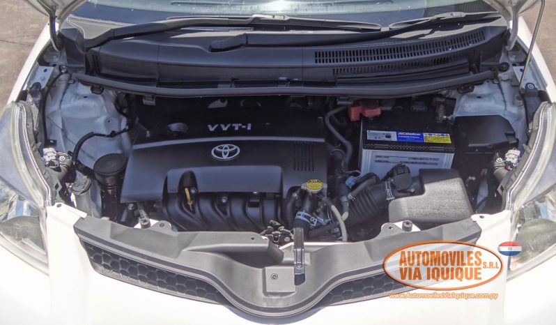 
								TOYOTA NEW IST AÑO 2007 full									