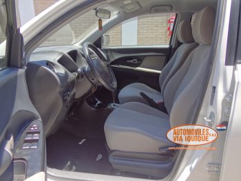 TOYOTA NEW IST AÑO 2007