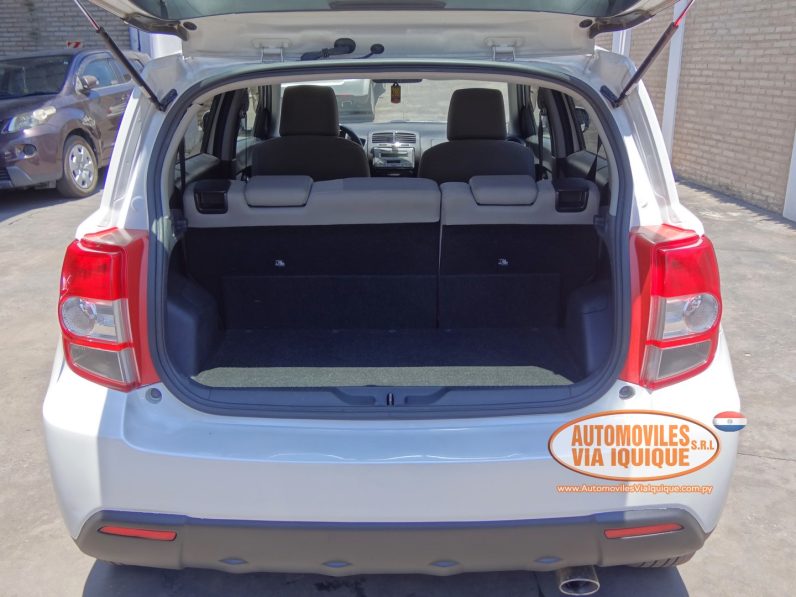 
								TOYOTA NEW IST AÑO 2007 full									