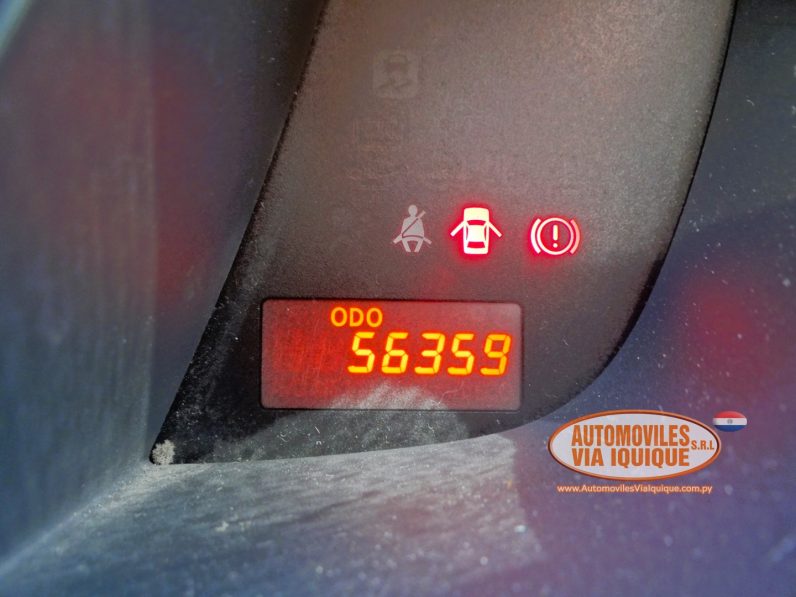 
								TOYOTA NEW IST AÑO 2007 full									