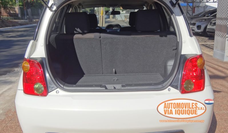 
								TOYOTA IST AÑO 2004 full									