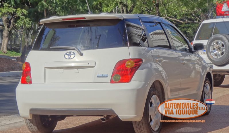 
								TOYOTA IST AÑO 2004 full									