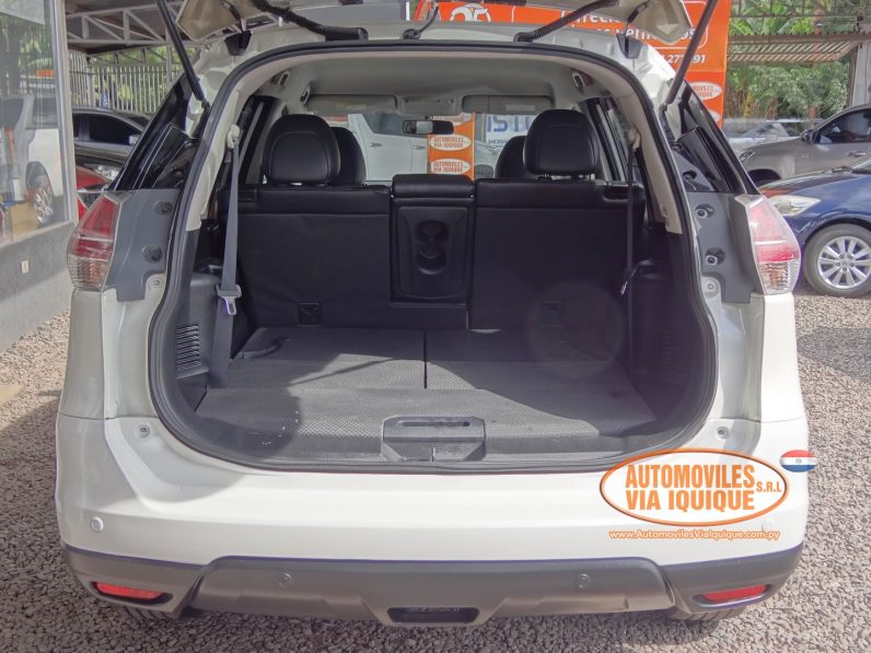 
								NISSAN X-TRAIL AÑO 2015 full									