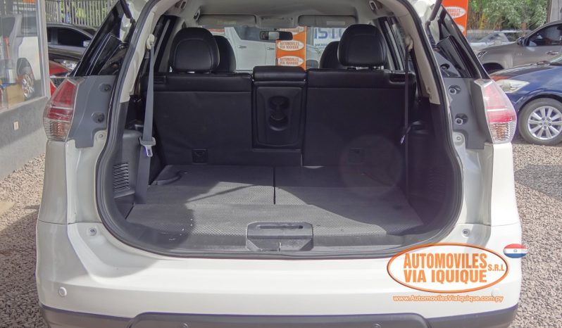 
								NISSAN X-TRAIL AÑO 2015 full									