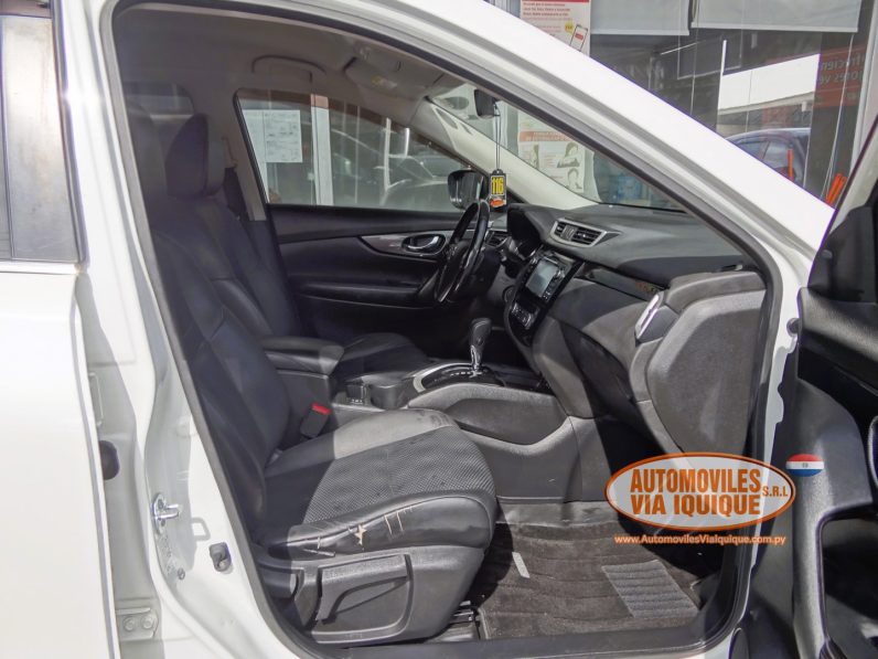 
								NISSAN X-TRAIL AÑO 2015 full									