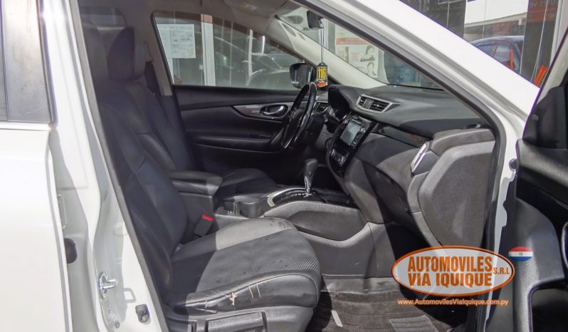 
								NISSAN X-TRAIL AÑO 2015 full									