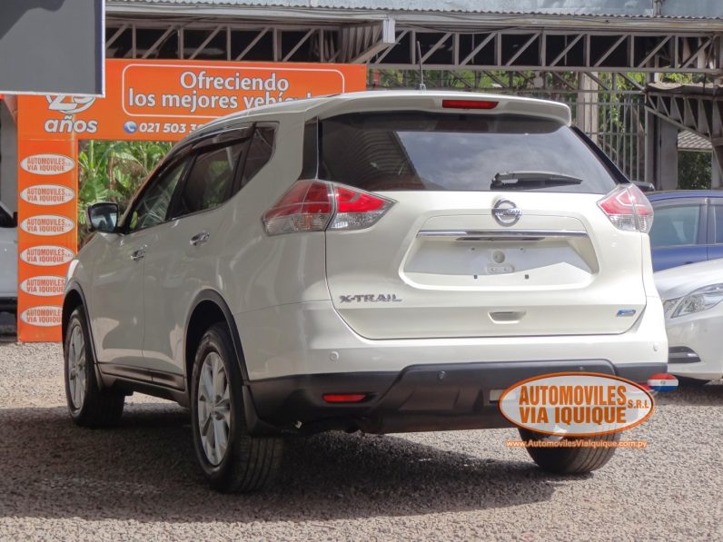 
								NISSAN X-TRAIL AÑO 2015 full									