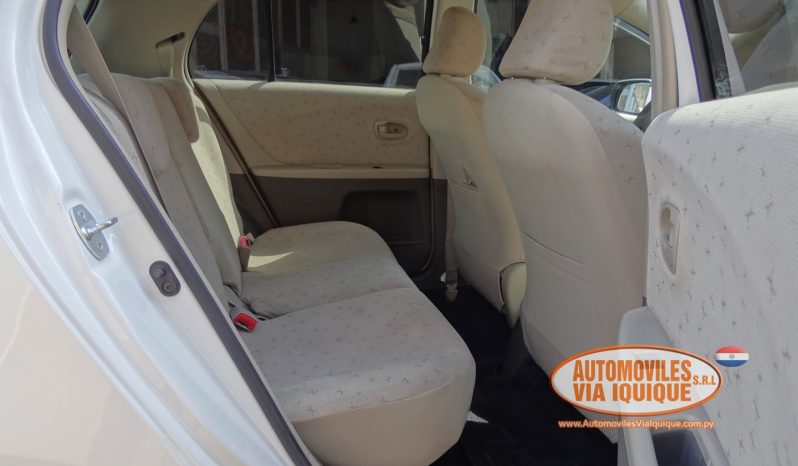 
								TOYOTA NEW VITZ AÑO 2010 full									