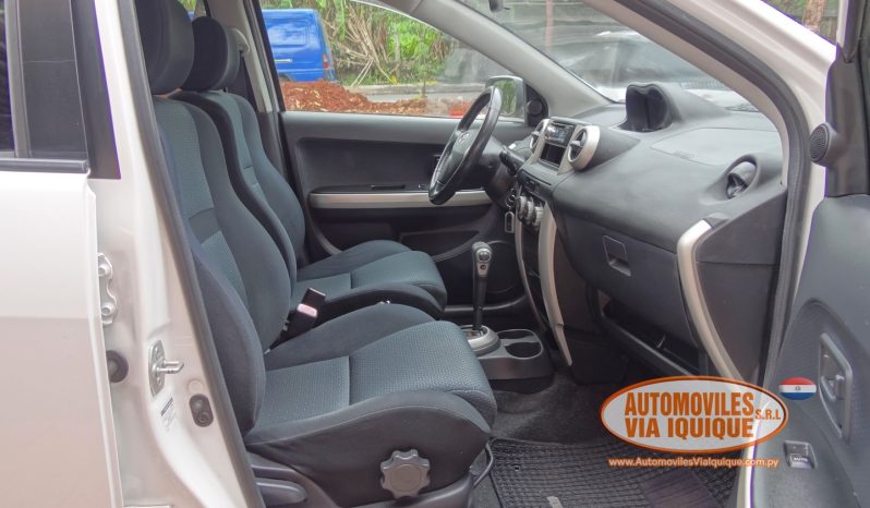 
								TOYOTA IST AÑO 2006 full									