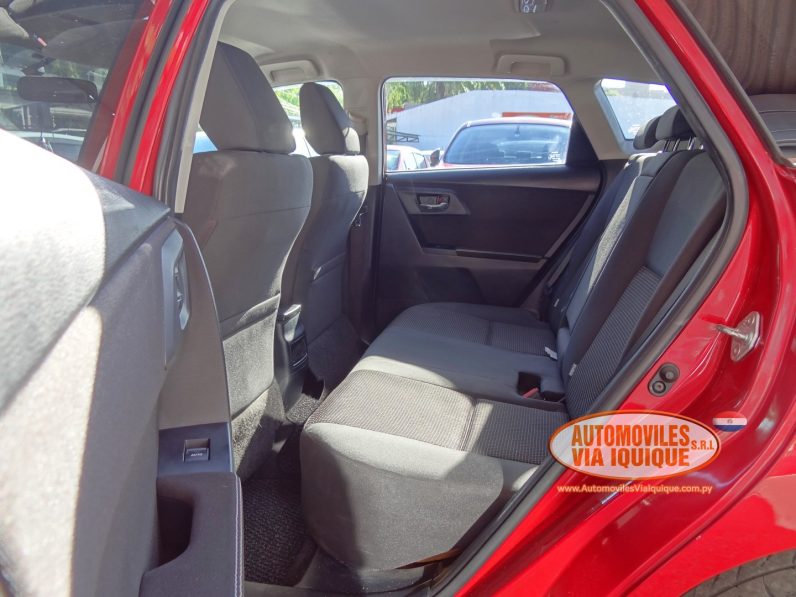 
								TOYOTA NEW AURIS AÑO 2012 full									