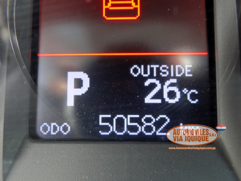 
								TOYOTA NEW AURIS AÑO 2012 full									