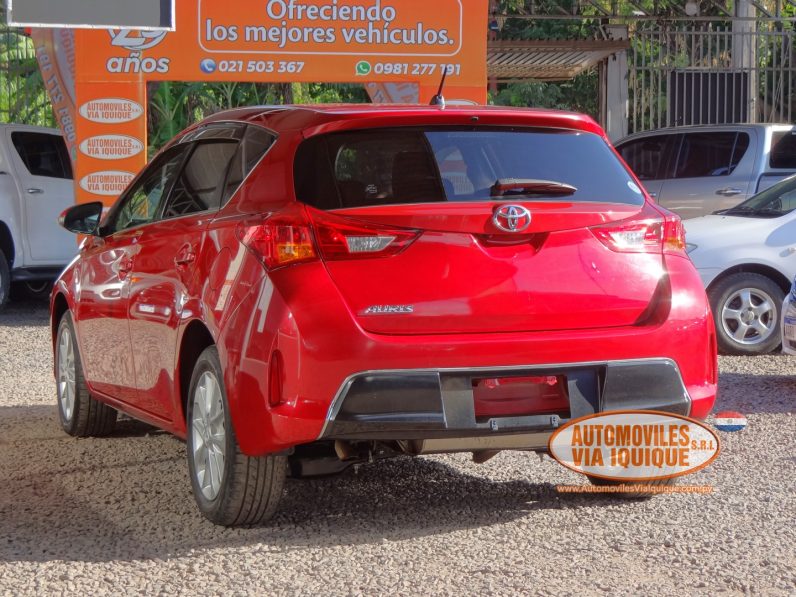 
								TOYOTA NEW AURIS AÑO 2012 full									