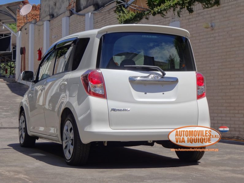 
								TOYOTA RACTIS AÑO 2010 full									