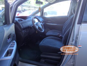 TOYOTA RACTIS AÑO 2009