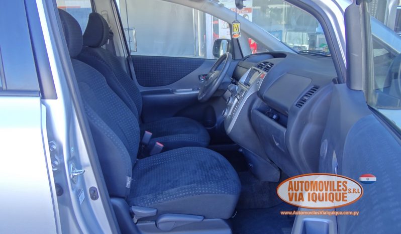 
								TOYOTA RACTIS AÑO 2009 full									