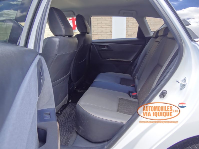 
								TOYOTA NEW AURIS AÑO 2015 full									