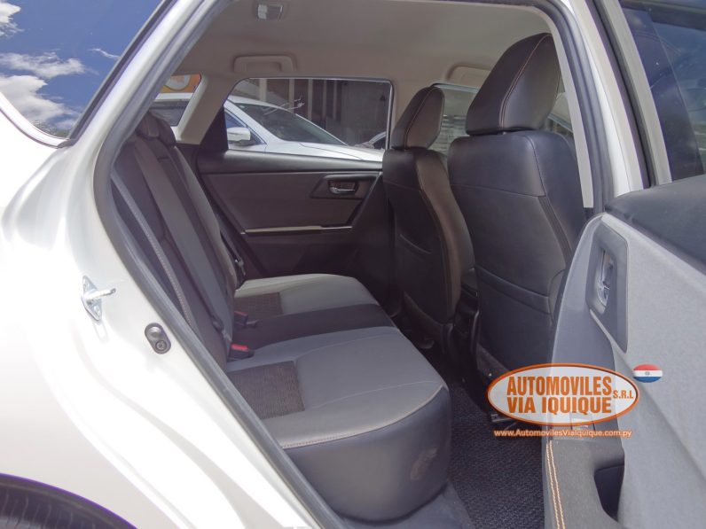 
								TOYOTA NEW AURIS AÑO 2015 full									