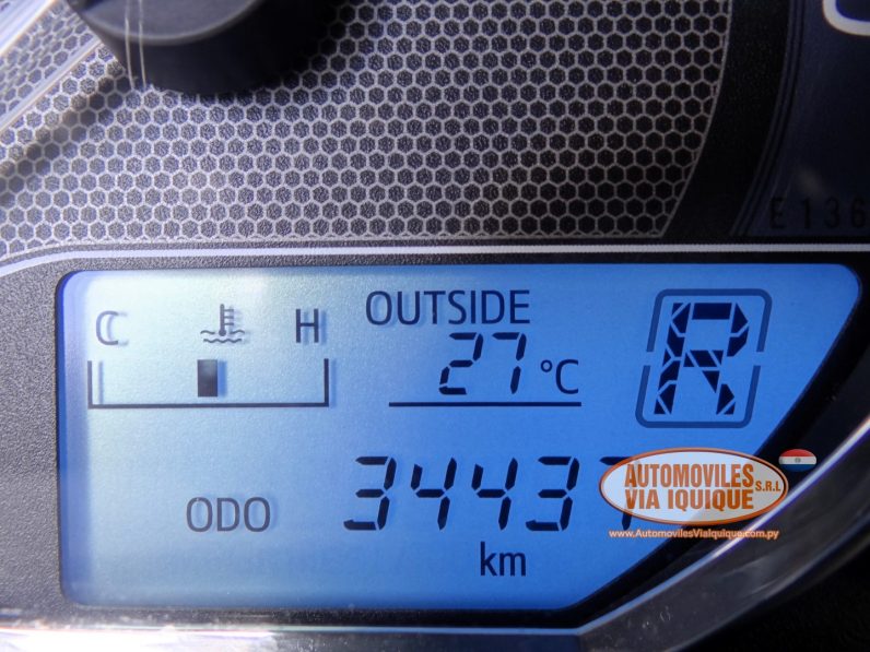 
								TOYOTA NEW AURIS AÑO 2015 full									