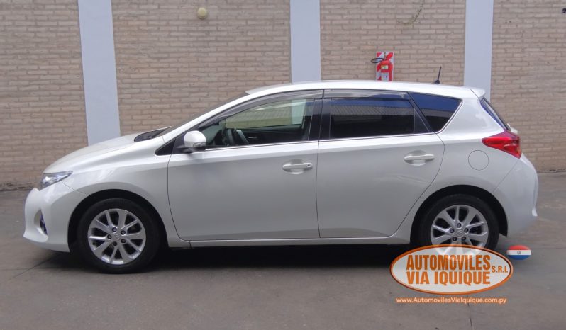 
								TOYOTA NEW AURIS AÑO 2015 full									