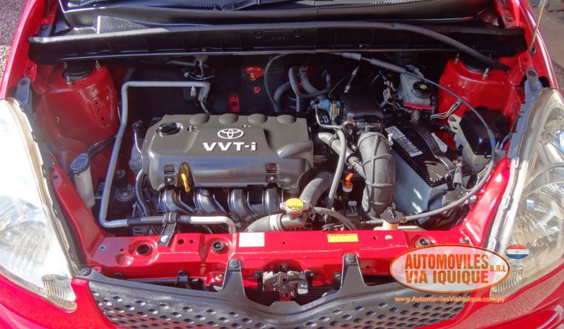 
								TOYOTA FUNCARGO AÑO 2002 full									