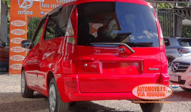 
								TOYOTA FUNCARGO AÑO 2002 full									