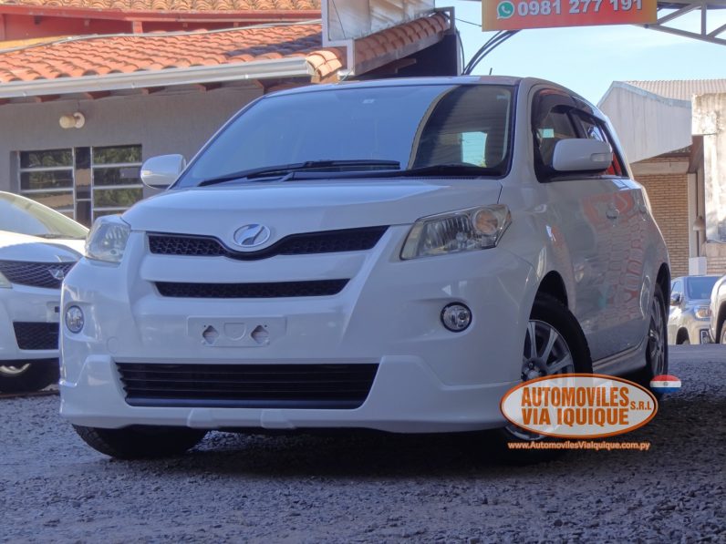 
								TOYOTA NEW IST AÑO 2008 full									