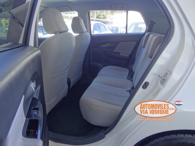 
								TOYOTA NEW IST AÑO 2008 full									