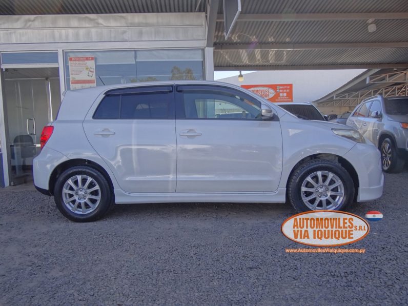 
								TOYOTA NEW IST AÑO 2008 full									