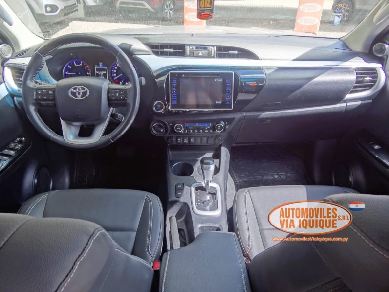 
								TOYOTA HILUX SRV AÑO 2019 full									