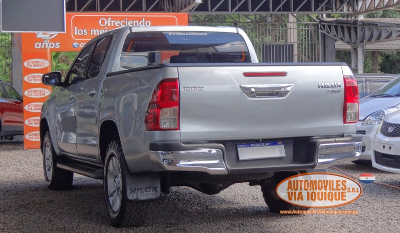 
								TOYOTA HILUX SRV AÑO 2019 full									