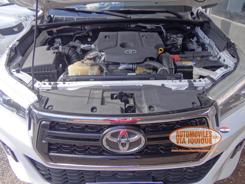 
								TOYOTA HILUX SRV AÑO 2019 full									