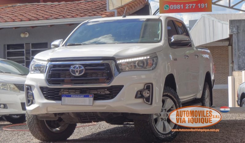 
								TOYOTA HILUX SRV AÑO 2019 full									