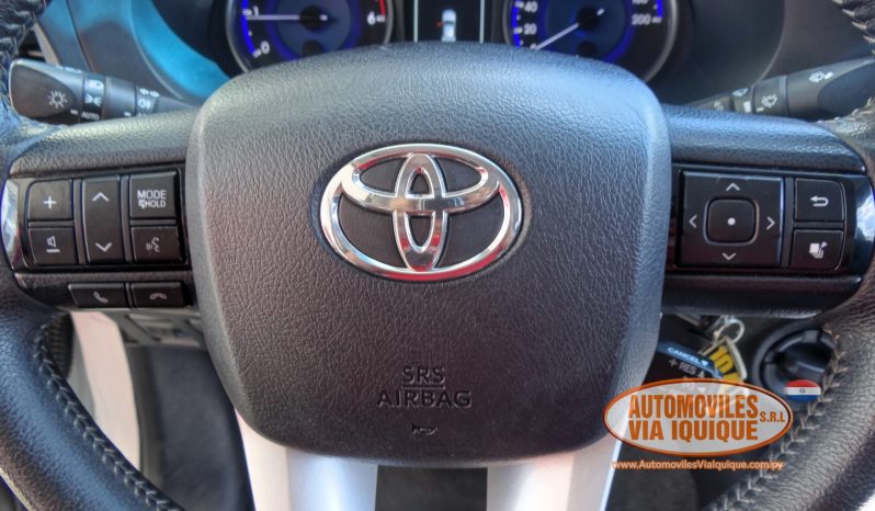 
								TOYOTA HILUX SRV AÑO 2019 full									