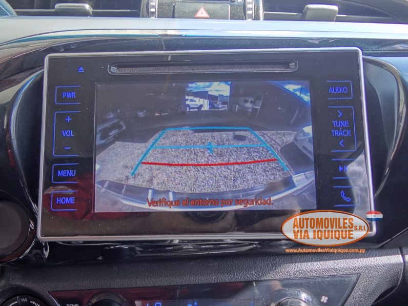 
								TOYOTA HILUX SRV AÑO 2019 full									