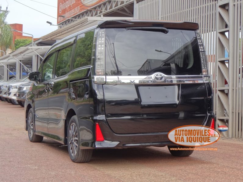 
								TOYOTA NEW VOXY AÑO 2014 full									