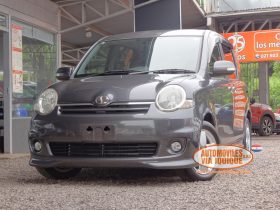 TOYOTA SIENTA AÑO 2009