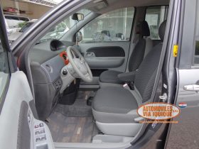 TOYOTA SIENTA AÑO 2009