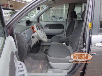 TOYOTA SIENTA AÑO 2009