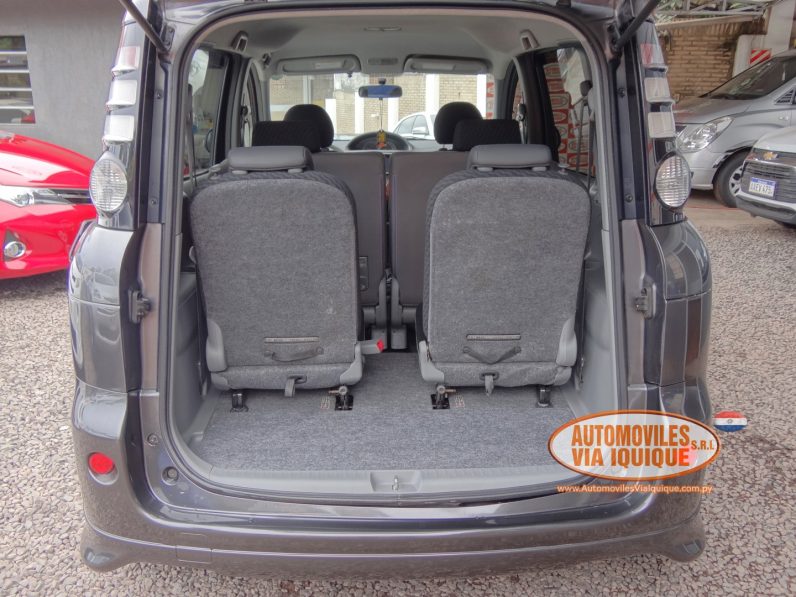 
								TOYOTA SIENTA AÑO 2009 full									