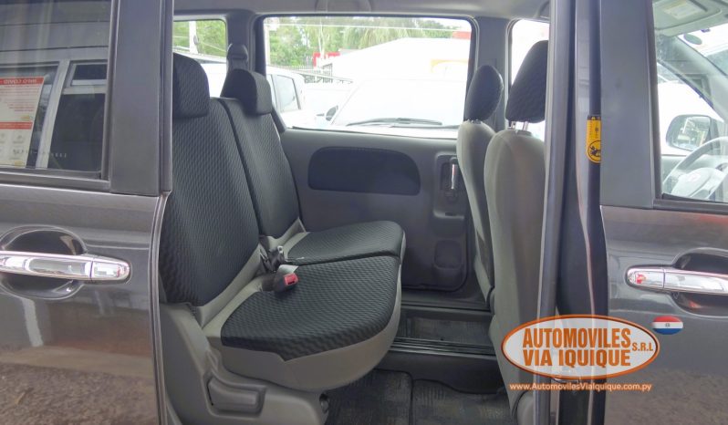 
								TOYOTA SIENTA AÑO 2009 full									