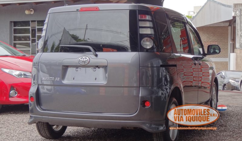
								TOYOTA SIENTA AÑO 2009 full									