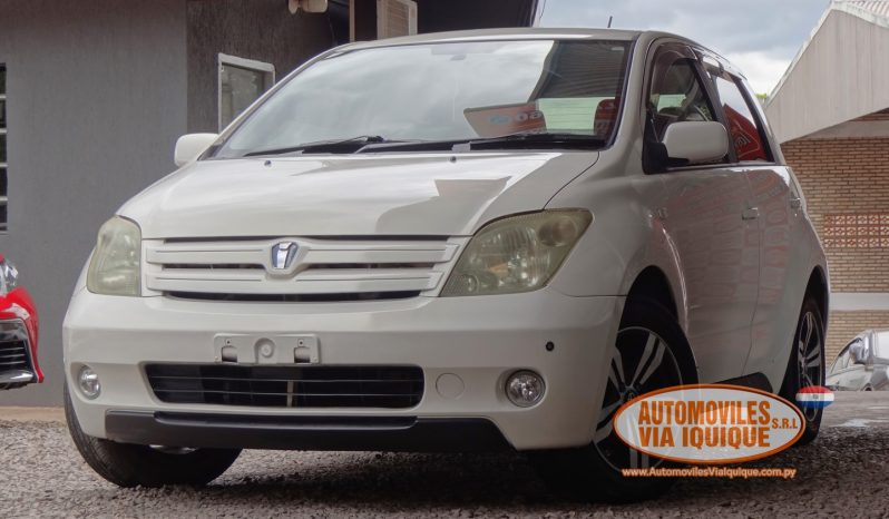 
								TOYOTA IST AÑO 2004 full									