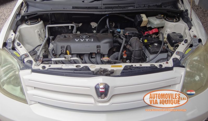 
								TOYOTA IST AÑO 2004 full									